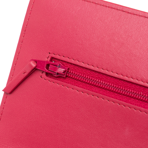 Pre-Loved Chanel Quilted Lambskin 19 Wallet on Chain - Picture 9 of 12